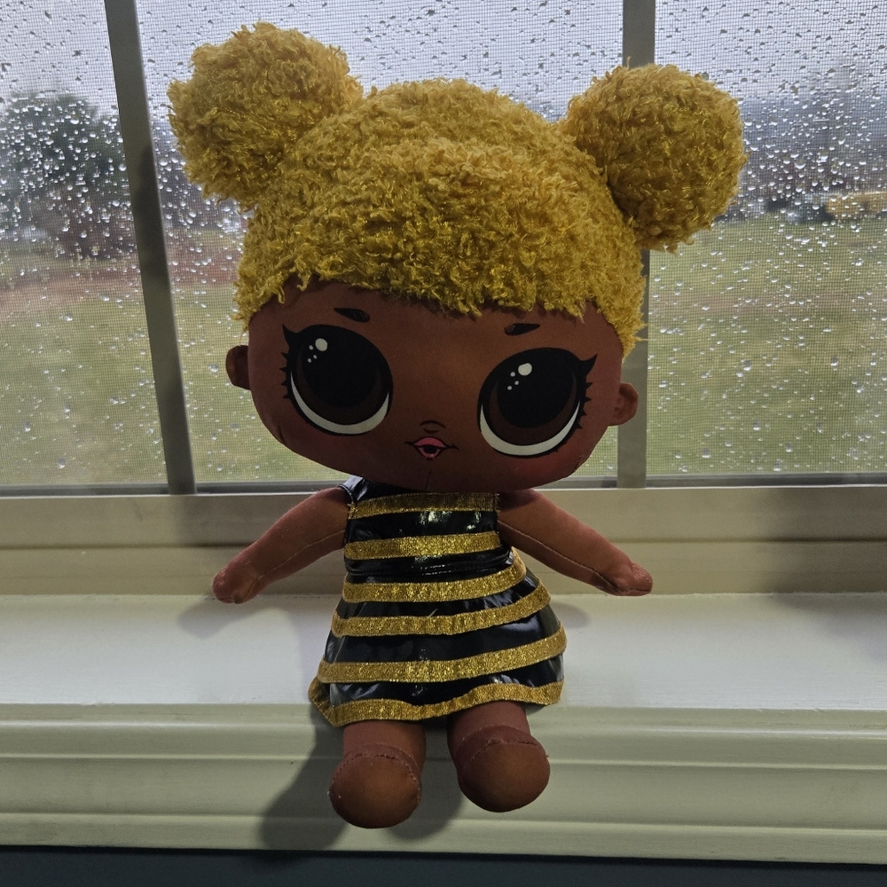 L.O.L. Surprise! Queen Bee Huggable Soft Plush Birthdays Gifts